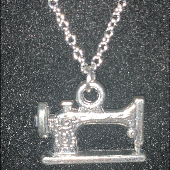 Jewelry - Pendant Necklace